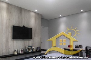 Casa - Assobradada com 5 dormitórios (sendo 5 suite(s)) a 0,00 metros praia.