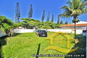 Casa - Térrea com 2 dormitórios (sendo 1 suite(s)) a 50,00 metros praia.