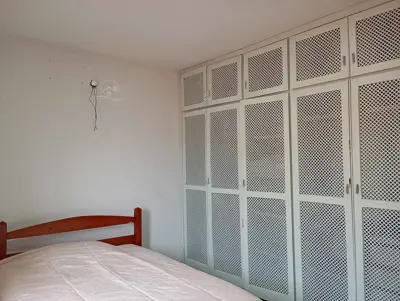 Casa - Térrea com 3 quartos (sendo 1 suite(s)) a 80,00 metros praia.