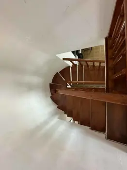 Casa - Térrea com 3 quartos (sendo 1 suite(s)) a 80,00 metros praia.