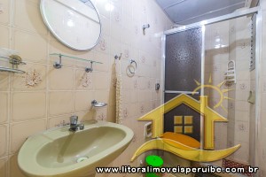 Apartamento - Amplo com 2 dormitórios (sendo 0 suite(s)) a 0,00 metros praia.