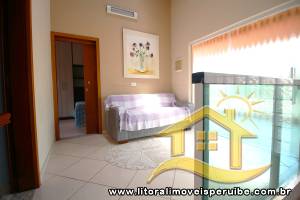 Casa - Sobrado com 3 quartos (sendo 2 suite(s)) a 0,00 metros praia.