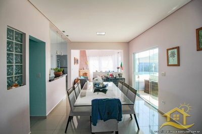 Casa para  no bairro Residencial Três Marias, em Peruíbe / São Paulo.