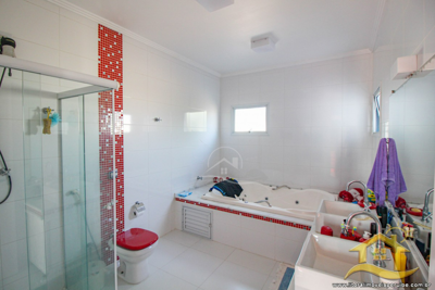 Casa para  no bairro Residencial Três Marias, em Peruíbe / São Paulo.