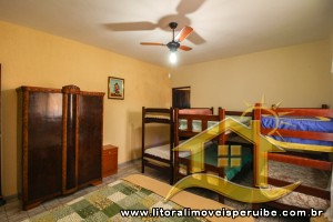 Casa - Térrea com piscina com 2 quartos (sendo 1 suite(s)) a 700,00 metros praia.