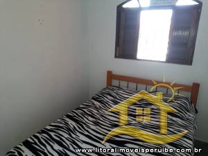 Casa - Edícula com 3 dormitórios (sendo 0 suite(s)) a 1500,00 metros praia.