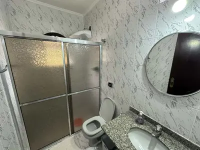 Casa - Térrea com 3 quartos (sendo 1 suite(s)) a 1500,00 metros praia.