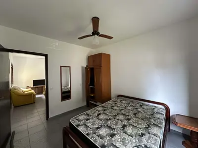 Casa - Térrea com 3 quartos (sendo 1 suite(s)) a 1500,00 metros praia.