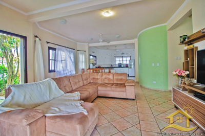 Casa para  no bairro Três Marias, em Peruíbe / São Paulo.