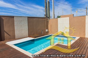 Casa - Sobrado com 5 dormitórios (sendo 5 suite(s)) a 0,00 metros praia.