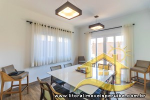 Casa - Sobrado com 5 dormitórios (sendo 5 suite(s)) a 0,00 metros praia.