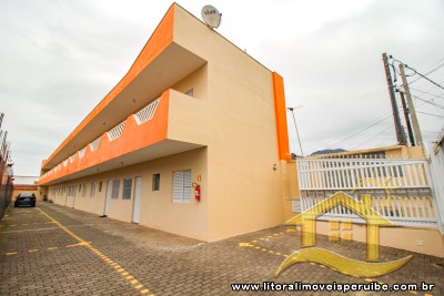 Apartamento - Kitnet com 1 dormitórios (sendo 0 suite(s)) a 1300,00 metros praia.