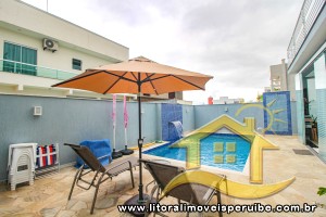 Casa - Assobradada com 3 dormitórios (sendo 3 suite(s)) a 0,00 metros praia.