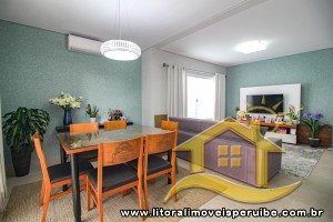 Casa - Assobradada com 3 dormitórios (sendo 3 suite(s)) a 0,00 metros praia.