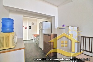 Casa - Sobrado com 8 dormitórios (sendo 2 suite(s)) a 0,00 metros praia.