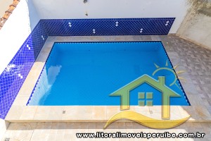 Casa para venda no bairro 56, em Peruíbe / SP.