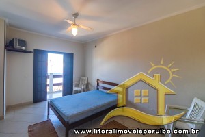 Casa para venda no bairro 56, em Peruíbe / SP.