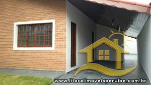 Casa - Térrea com Edícula com 2 quartos (sendo 0 suite(s)) a 2500 metros praia.