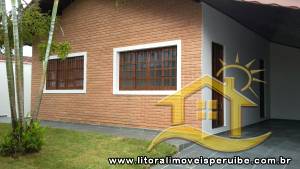 Casa - Térrea com Edícula com 2 quartos (sendo 0 suite(s)) a 2500 metros praia.