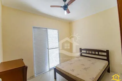 Casa - Sobrado com 4 dormitórios (sendo 4 suite(s)) a 300,00 metros praia.