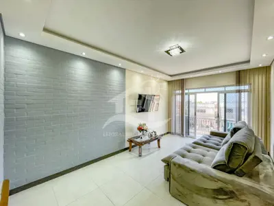 Apartamento - Amplo com 3 dormitórios (sendo 1 suite(s)) a 500,00 metros praia.