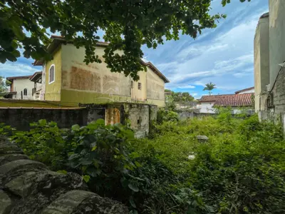 Terreno - Murado com  dormitórios  a 550,00 metros praia.