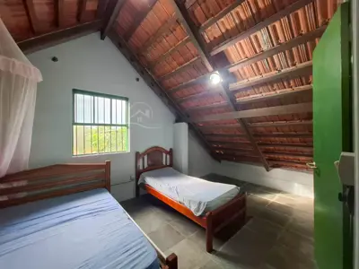 Chácara - Rural com  dormitórios  a 1500,00 metros praia.