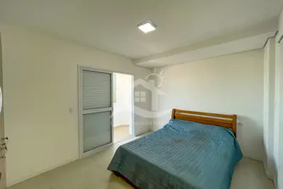 Apartamento - Alto com 1 dormitórios  a 1100,00 metros praia.