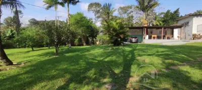 Chácara - Rural com  quartos  a 0,00 metros praia.