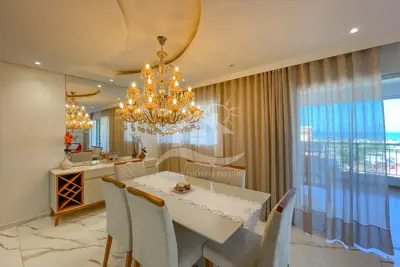 Apartamento - Amplo com 3 dormitórios (sendo 2 suite(s)) a 550,00 metros praia.