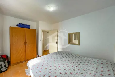 Apartamento - Amplo com 2 dormitórios (sendo 0 suite(s)) a 600,00 metros praia.