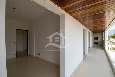 Apartamento - Amplo com 2 dormitórios (sendo 1 suite(s)) a 800,00 metros praia.