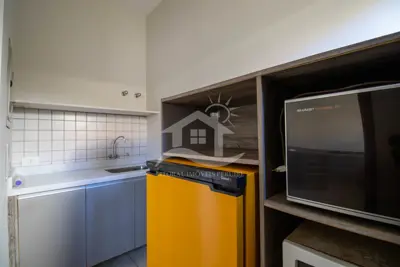 Casa - Sobrado Parte Superior com 5 dormitórios (sendo 5 suite(s)) a 800,00 metros praia.