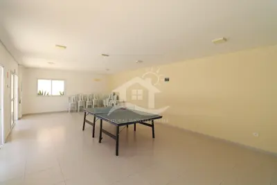 Apartamento - Amplo com 2 dormitórios (sendo 1 suite(s)) a 300,00 metros praia.