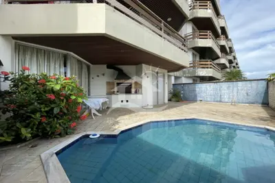 Apartamento - Amplo com 3 dormitórios (sendo 1 suite(s)) a 300,00 metros praia.