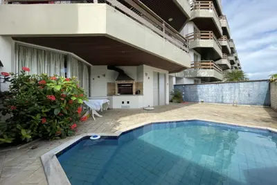 Apartamento - Amplo com 3 dormitórios (sendo 1 suite(s)) a 300,00 metros praia.