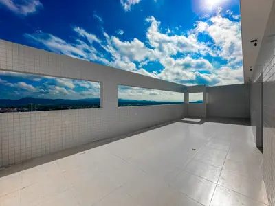 Apartamento - Cobertura com 2 quartos (sendo 1 suite(s)) a 750,00 metros praia.