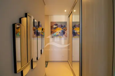 Apartamento - Amplo com 3 quartos (sendo 1 suite(s)) a 450,00 metros praia.