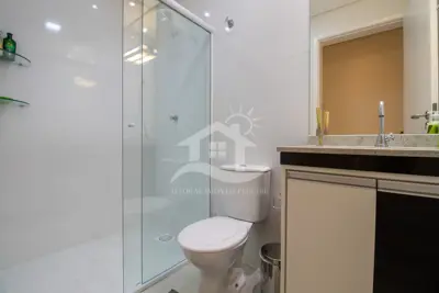 Apartamento - Amplo com 3 quartos (sendo 1 suite(s)) a 450,00 metros praia.