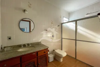 Apartamento - Alto com 3 dormitórios (sendo 1 suite(s)) a 0,00 metros praia.