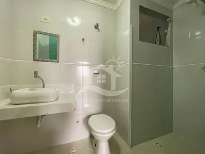 Apartamento - Amplo com 3 dormitórios (sendo 1 suite(s)) a 500,00 metros praia.