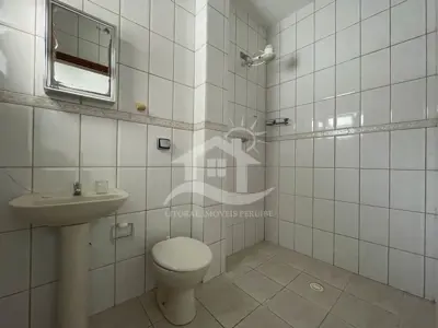 Casa - Térrea com 3 dormitórios (sendo 2 suite(s)) a 900,00 metros praia.