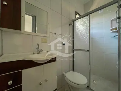 Casa - Térrea com Edícula com 3 dormitórios (sendo 2 suite(s)) a 500,00 metros praia.