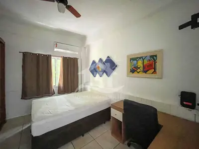 Apartamento - Sobreloja com 1 dormitórios (sendo 0 suite(s)) a 500,00 metros praia.