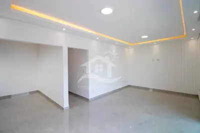 Casa - Térrea com Edícula com 3 dormitórios (sendo 1 suite(s)) a 600,00 metros praia.