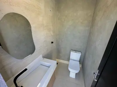 Casa - Sobrado Novo com 4 quartos (sendo 4 suite(s)) a 1000,00 metros praia.