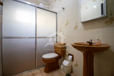 Apartamento - Amplo com 3 dormitórios (sendo 1 suite(s)) a 400,00 metros praia.