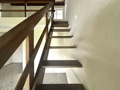 Kitnet - Ampla com 1 quartos (sendo 0 suite(s)) a 1,00 metros praia.