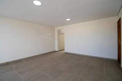 Casa - Sobrado com 3 quartos (sendo 2 suite(s)) a 100,00 metros praia.