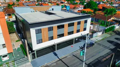 Apartamento - Amplo com 2 quartos (sendo 0 suite(s)) a 600,00 metros praia.